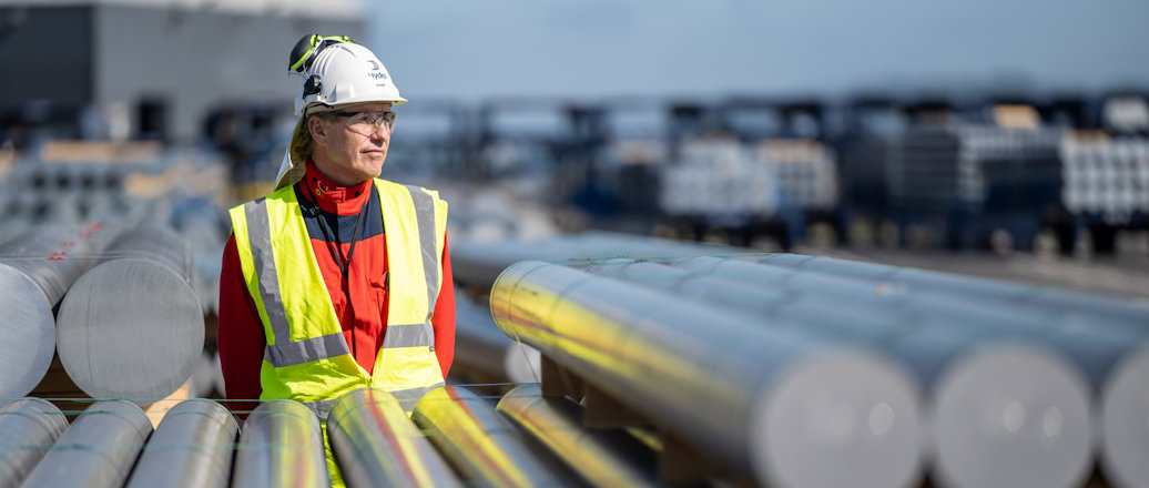 Hydro employee at Hydro's Karmøy primary metal plant